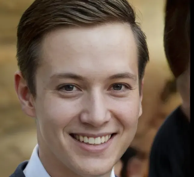 cliente satisfeito após o jogo Aposta Tigrinho